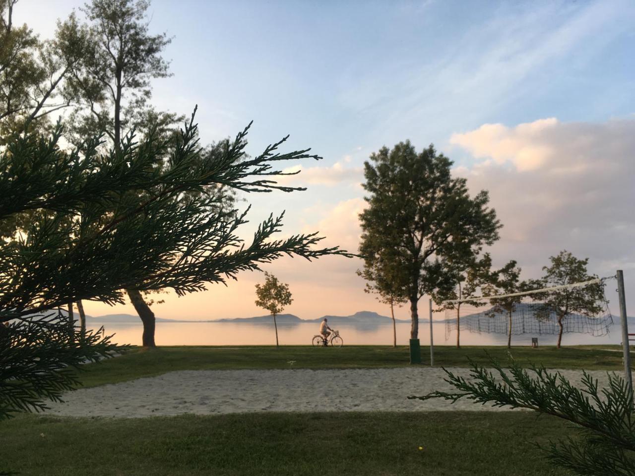 Pelso Wellness Hotel Balatonfenyves Exteriör bild